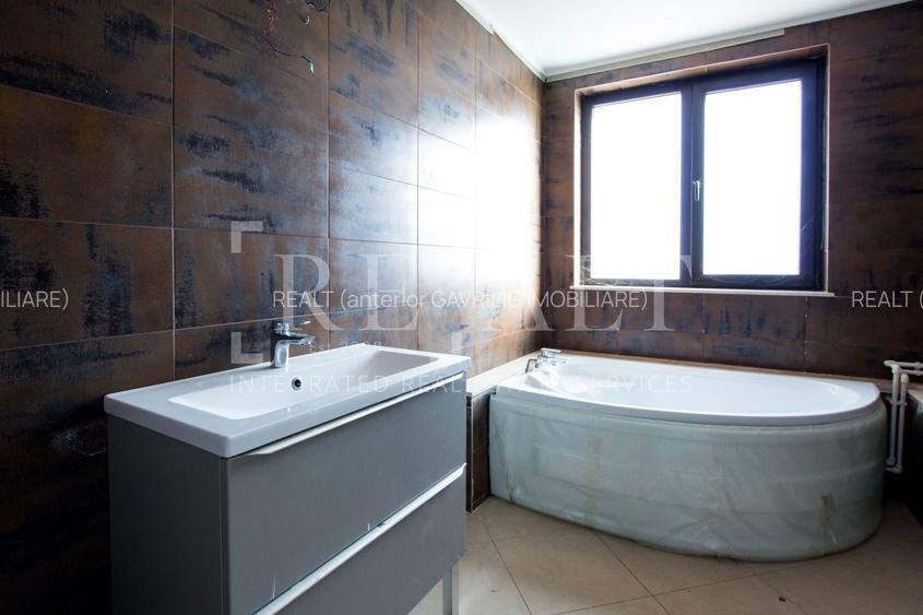 Inchiriere casa, vila 7 camere | Individuala, Renovata, Curte | Campul Pipera - 33