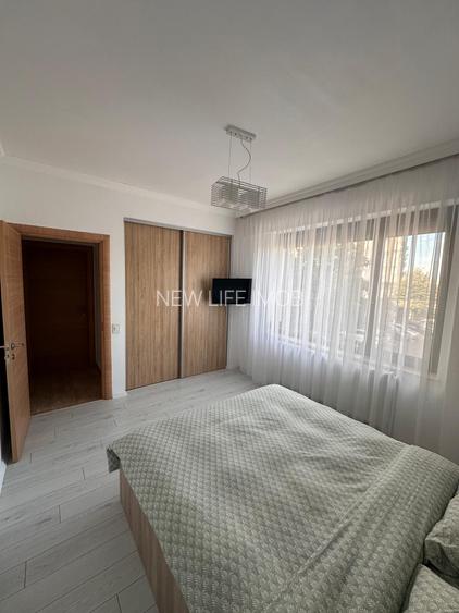 Faleza Nord , 3 camere , etaj 1 - 5