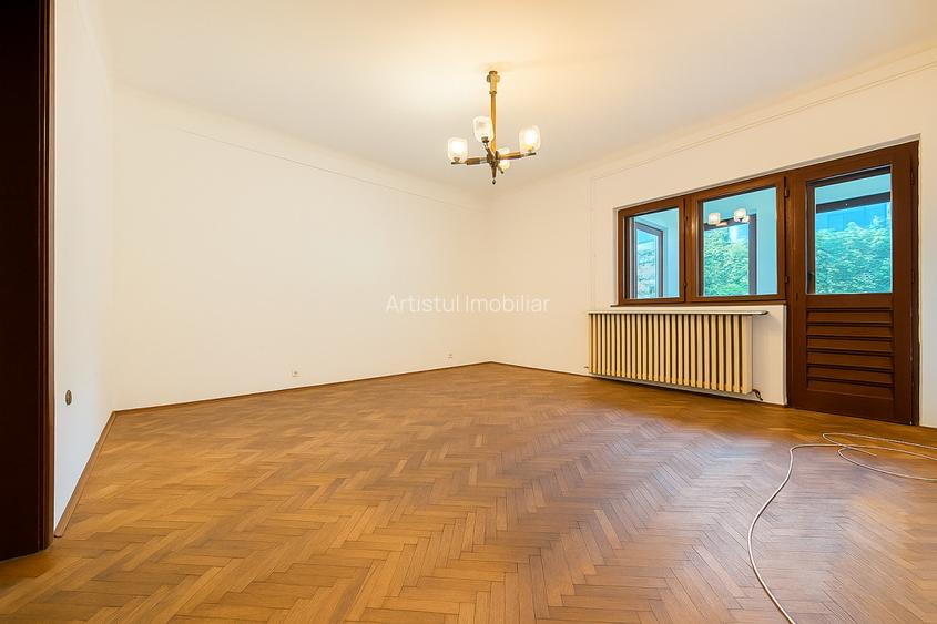 Refugiu interbelic cu 3 camere - 90 mp utili - Curte interioară - 7