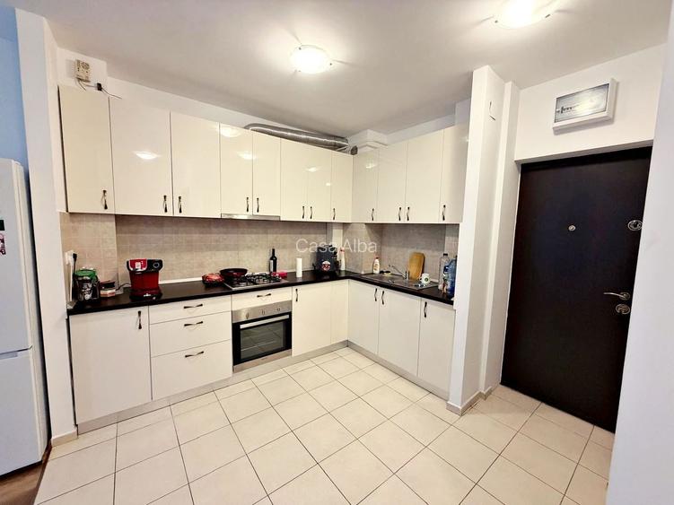 Semicentral, bloc nou 2010, 2 camere mobilat si utilat, terasa, 2 lifturi - 4