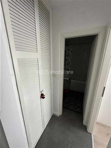 Etaj 1 bloc izolat Aradului tot nou - 7