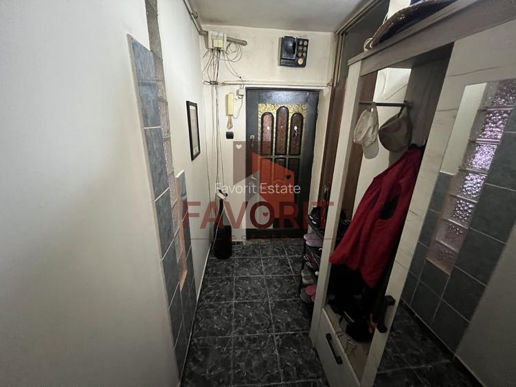 Apartament 3 camere decomandat |2 Bai | Boxa la subsol | Zona Soarelui - 8