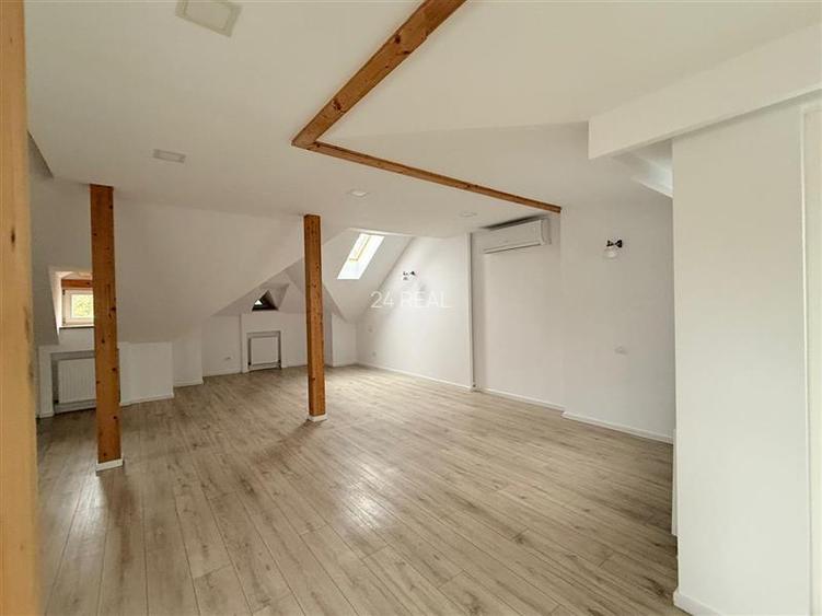 Vila pretabila activitate de birouri - 18