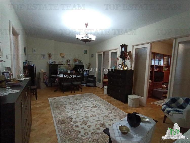 Apartament superb cu 4 camere, stradal, fix in centrul Buzaului langa primarie, - 9