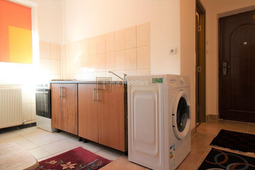 Amplasat intre Iulius Mall si Parcul Botanic, liber. - 11