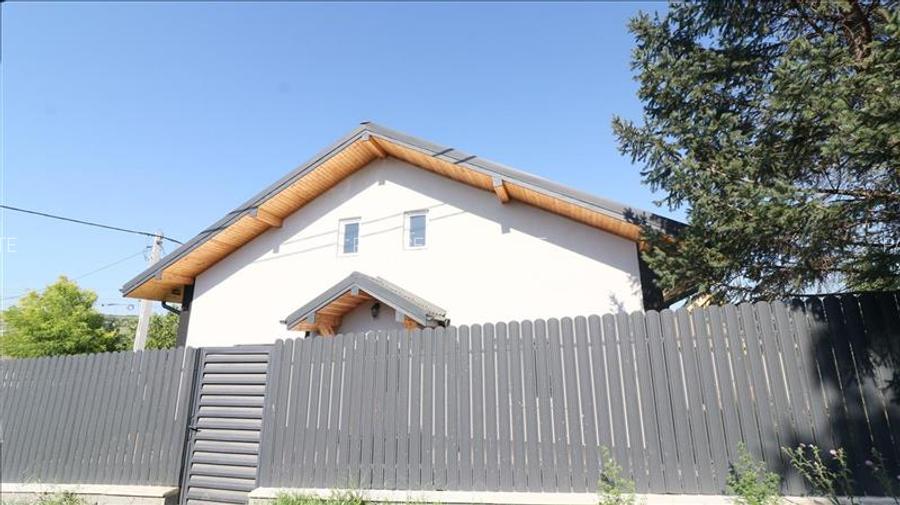 Casa traditionala reconditionata,  cu vedere la lac, Dorobant - 3