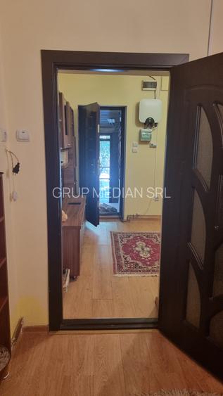 Casa si anexa de 20 mp in Babeni - 2