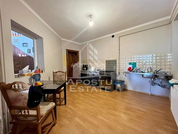 Vila individuala cu 5 camere zona Ronat - 7