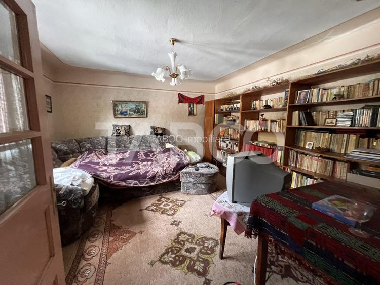 Casa de vanzare 4 camere 2 bai 1162 mp de curte si gradina in Toderita - 9