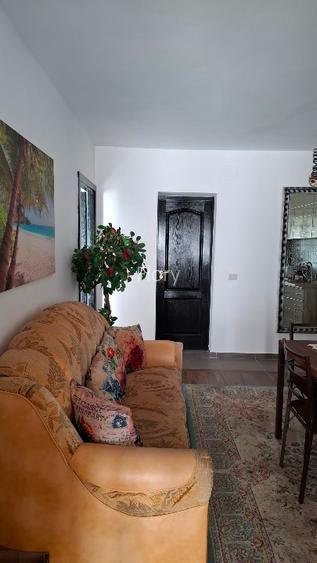 Vand  apartament 63 mp utili la vila ,renovat ,mobilat nou. - 8