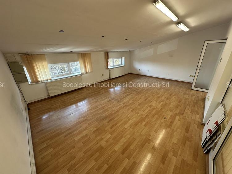 Spatiu de birou -zona strada Cluj/ 4 locuri de parcare - 10