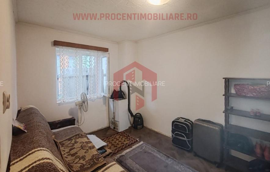 EXCLUSIVITATE! Casa de vanzare, 2 camere - situata in Centrul Istoric ! - 4