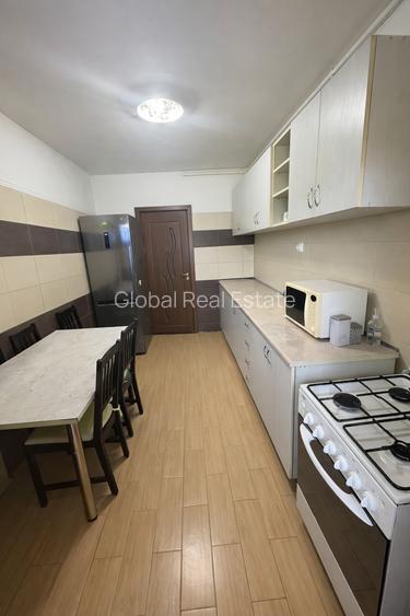 3 Camere Decomandat  Zona Trocadero- Bd.Alexandru Lapusneanu - 7