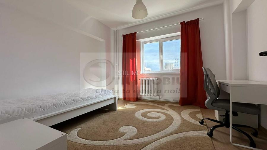 Apartament cu 3 camere decomandat - Central, Anastasie Panu - 600€ - 3