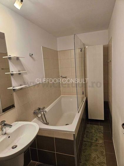 Apartament cu 3 camere de închiriat în zona Baneasa - 9