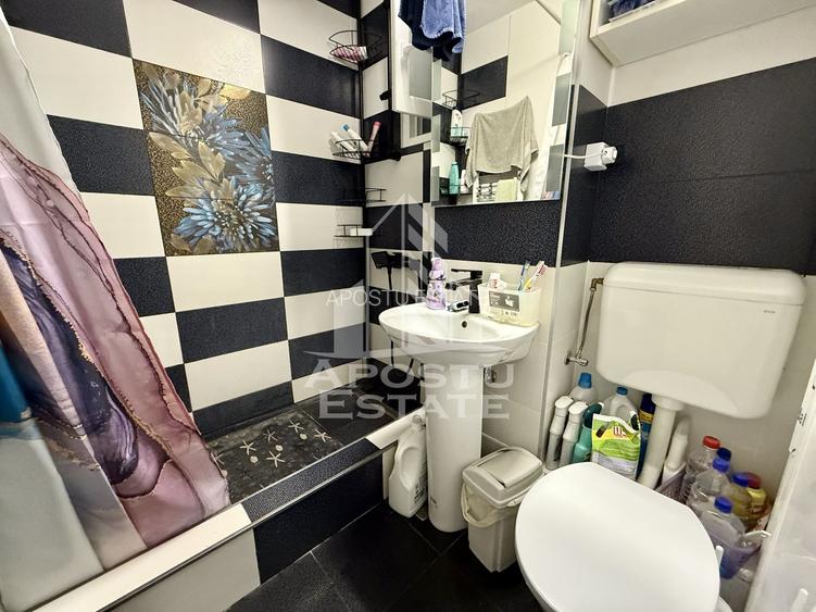 Apartament cu 3 camere, etajul 1, centrala proprie, zona Sagului - 5