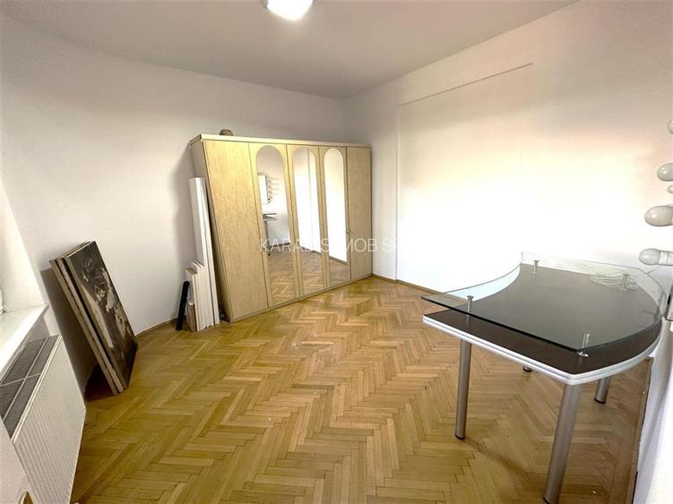 Inchiriere apartament cu 4 camere Rosetti Bloc Interbelic - 9