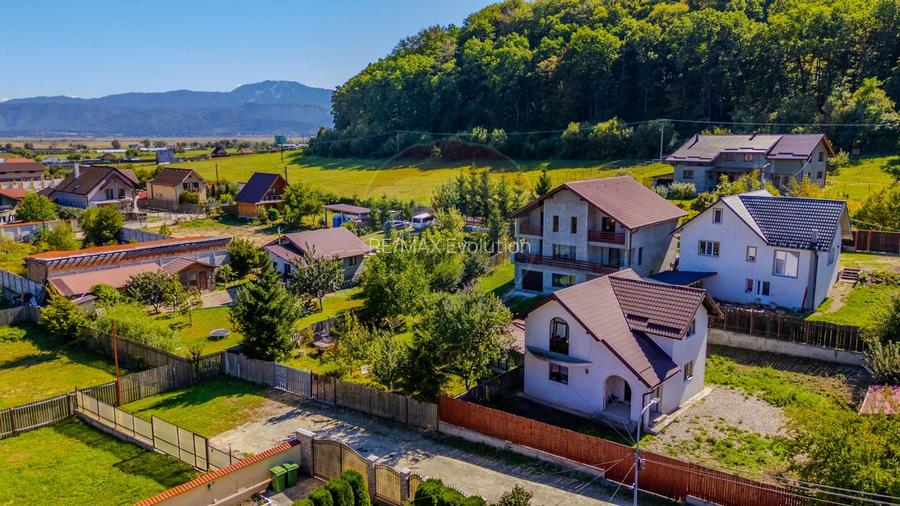 Casa moderna de vanzare | 300mp utili | Vulcan, Brasov| COMISION 0% - 27