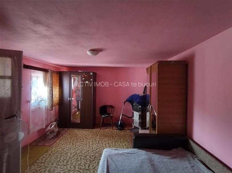 Caransebes, Casa cu Teren de 585 Mp, Zona Sesu Rosu - 10