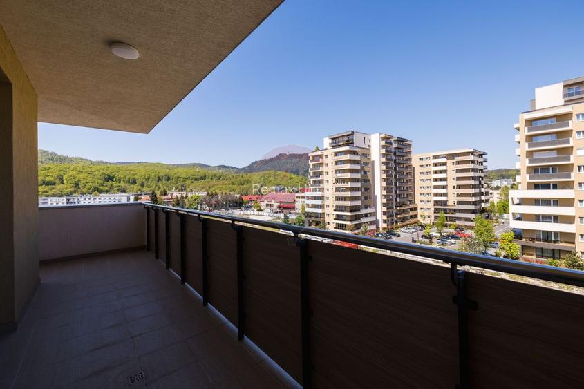 Apartament 3 camere de închiriat Urban Plaza Brașov, vedere Tâmpa - 21