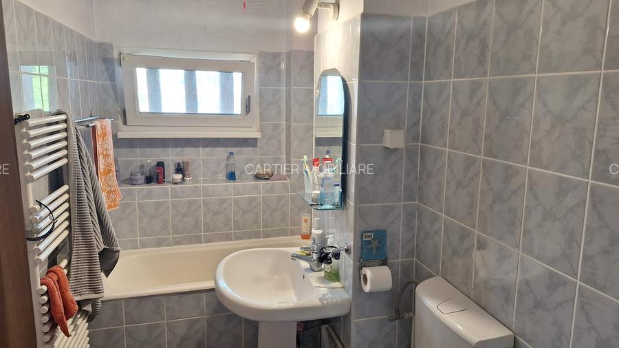 Vand apartament 3 camere Centrul Civic - 4