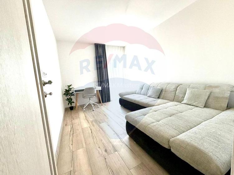 Apartament cu 3 camere de vânzare AVANERA - 3