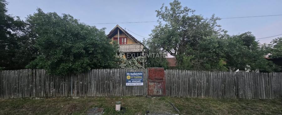 Casă cu 7.769 mp teren și pădure | Budieni | 53.000€ - 17