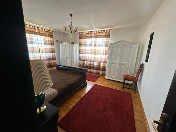 Vila | Sisesti | 10 Camere | Proprietate Rară - 13