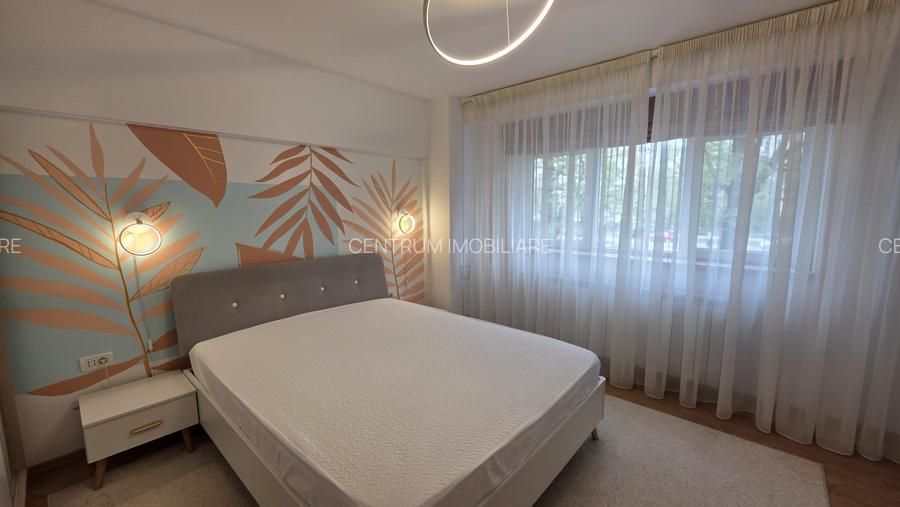 Bulevardul Unirii Fantani - Piata Constitutiei - 8