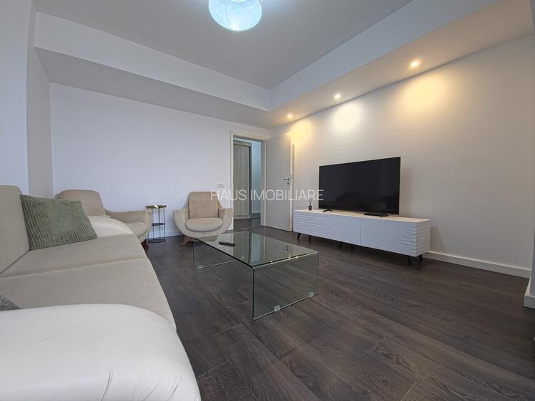 Centru Neversea apartament 3 camere decomandat vedere mare - 24