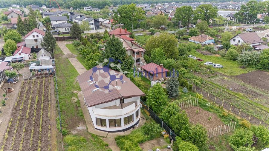 Vilă in Valea Ursului Miroslava, Teren generos de 1495mp - 8