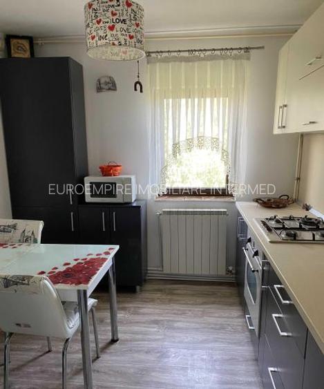 Apartament 3 camere decomandate zona Inel 1 - 2