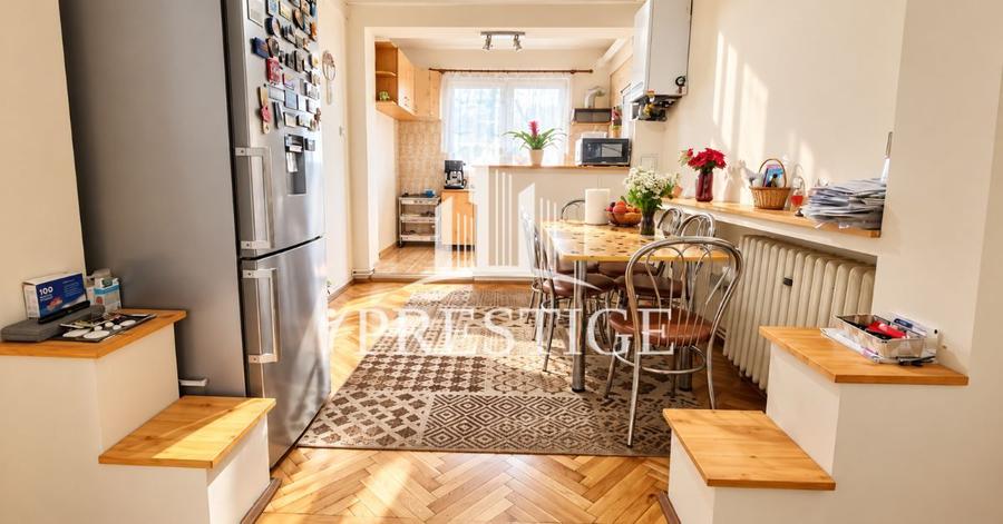 CASĂ TIP DUPLEX | DEMISOL + ETAJ 182 MP UTILI | SIBIU ZONA CENTRALĂ