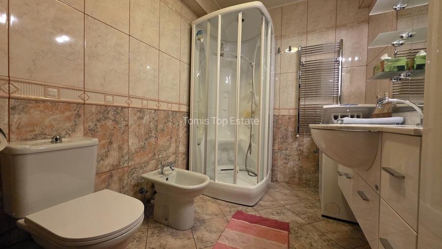 Apartament 3 camere in Statiunea Mamaia, vedere frontala la lac - 12