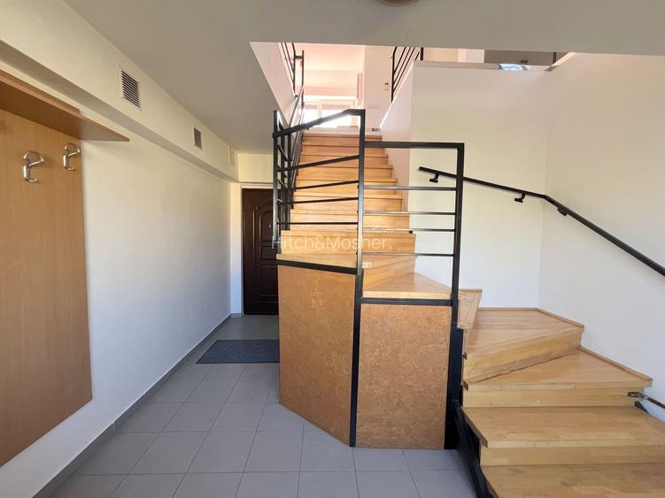 Apartament 4 camere, deosebit – mansardă spațioasa - 25