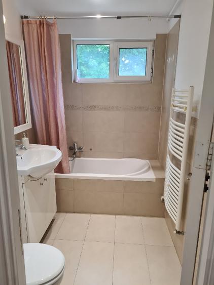 Inchiriez ap. 2 camere, Podu de piatra