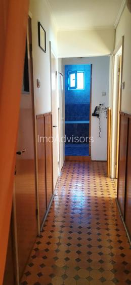 Apartament vechi de 3 camere în Sura Mare – Oportunitate renovare, preț atractiv - 3