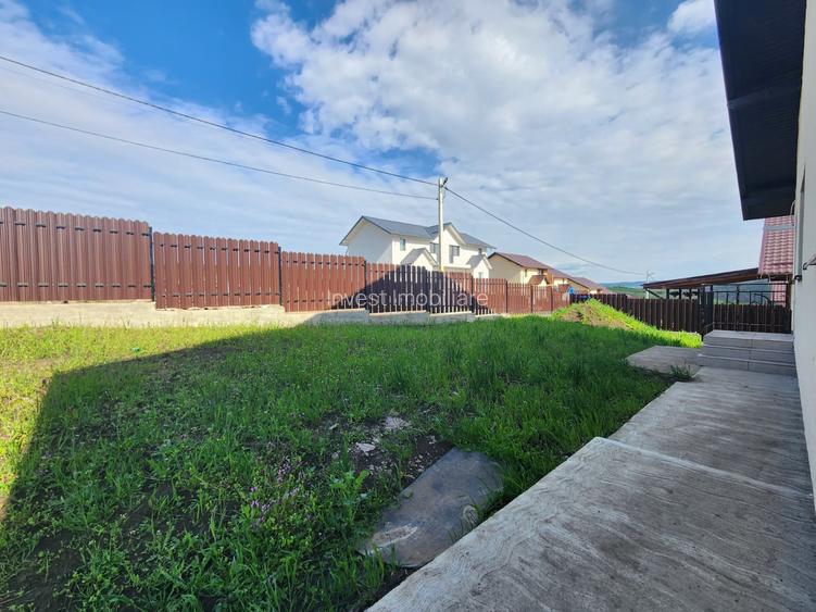 Casa individuala,4 camere,2 bai,110 mp utili,500 mp teren,20 mp Beci, Miroslava - 11