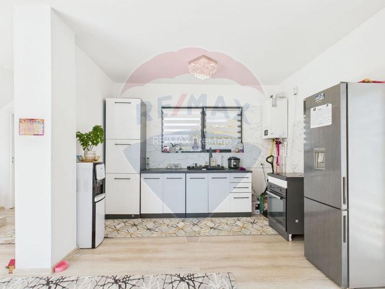 Duplex 85 mp utili, curte 200 mp – vedere la lac și pădure - 6