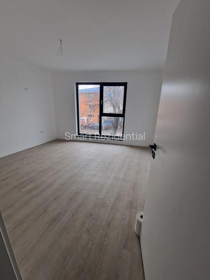 2 camere Bloc nou Finalizat Sector 5 Toporasi - 3