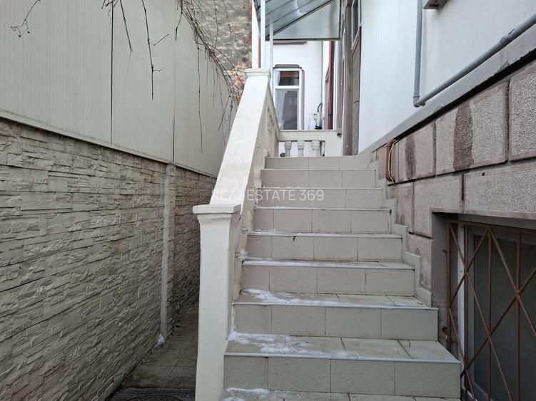 URGENT!, libera, pretabila rezidential/birou/comercial, 2 intrari, NEGOCIABIL - 9