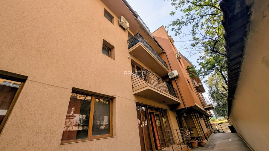 Bloc S+P+2E+M stradal,13 apt/birouri,instit.invatamant,airb&b,comerciale,clinica - 33
