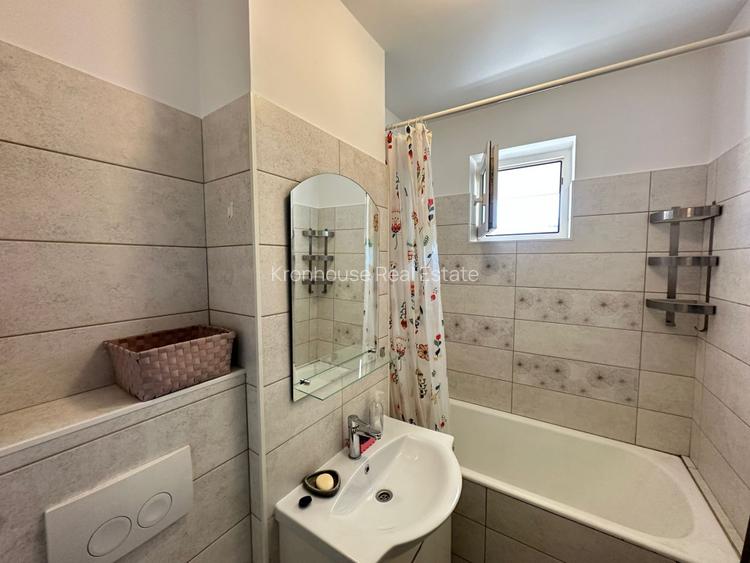 Apartament cu 3 camere, in cartierul Astra - 12