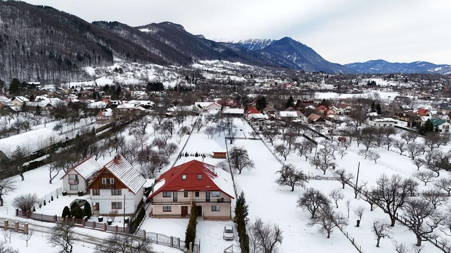 Casă de vacanță/Pensiune | Bran | 728 mp curte - 29