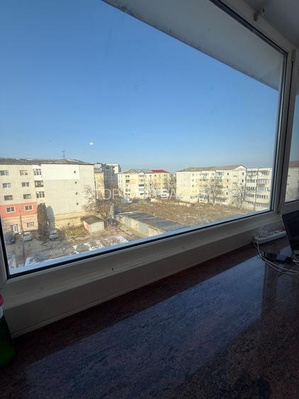 Garsoniera 40mu cu balcon Bistrita Lac - 7