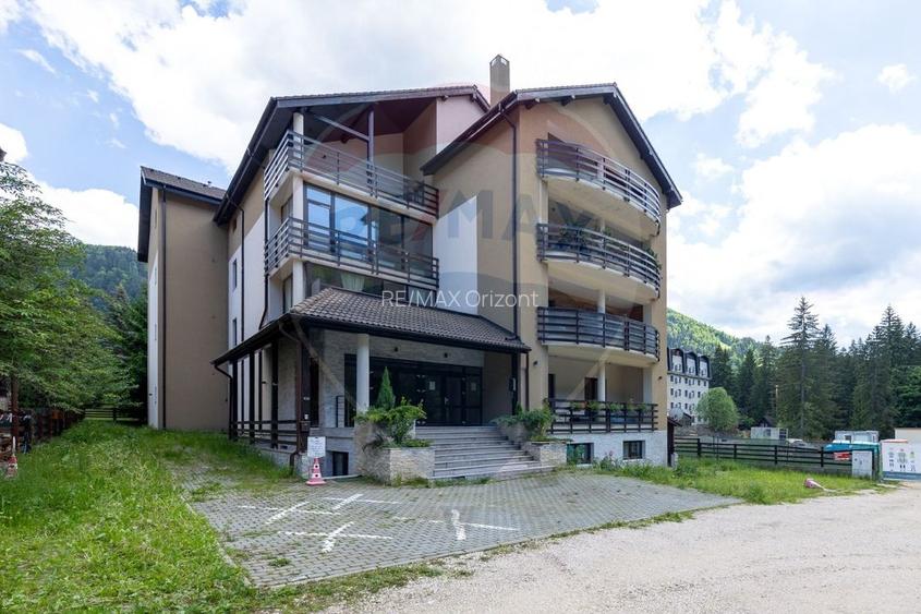 Garsoniera generoasa, de închiriat în zona centrala din Poiana Brasov! - 23