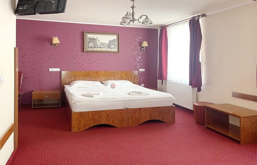 Pensiune de 15 camere in Centrul Istoric la 400m de Piata Sfatului