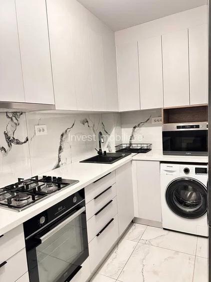 APARTAMENT CU 3 CAMERE, DECOMANDAT, ETAJ 1, ZONA NICOLINA - 8