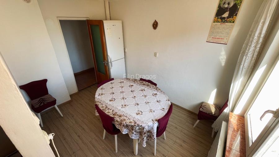 VAND apartament cu 3 camere in Sebes, Mihail Kogalniceanu - 2