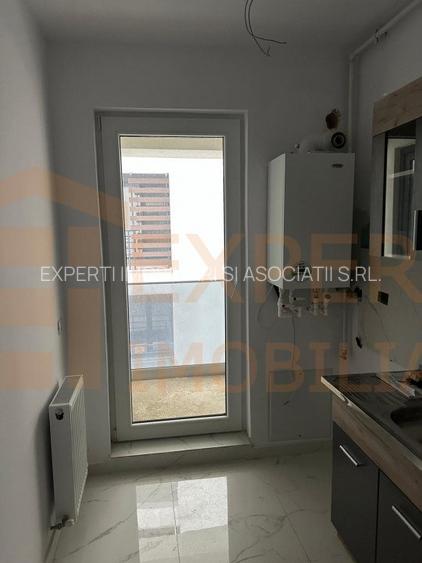 Garsoniera finisata Mamaia Nord, la 30 m de promenada - 2